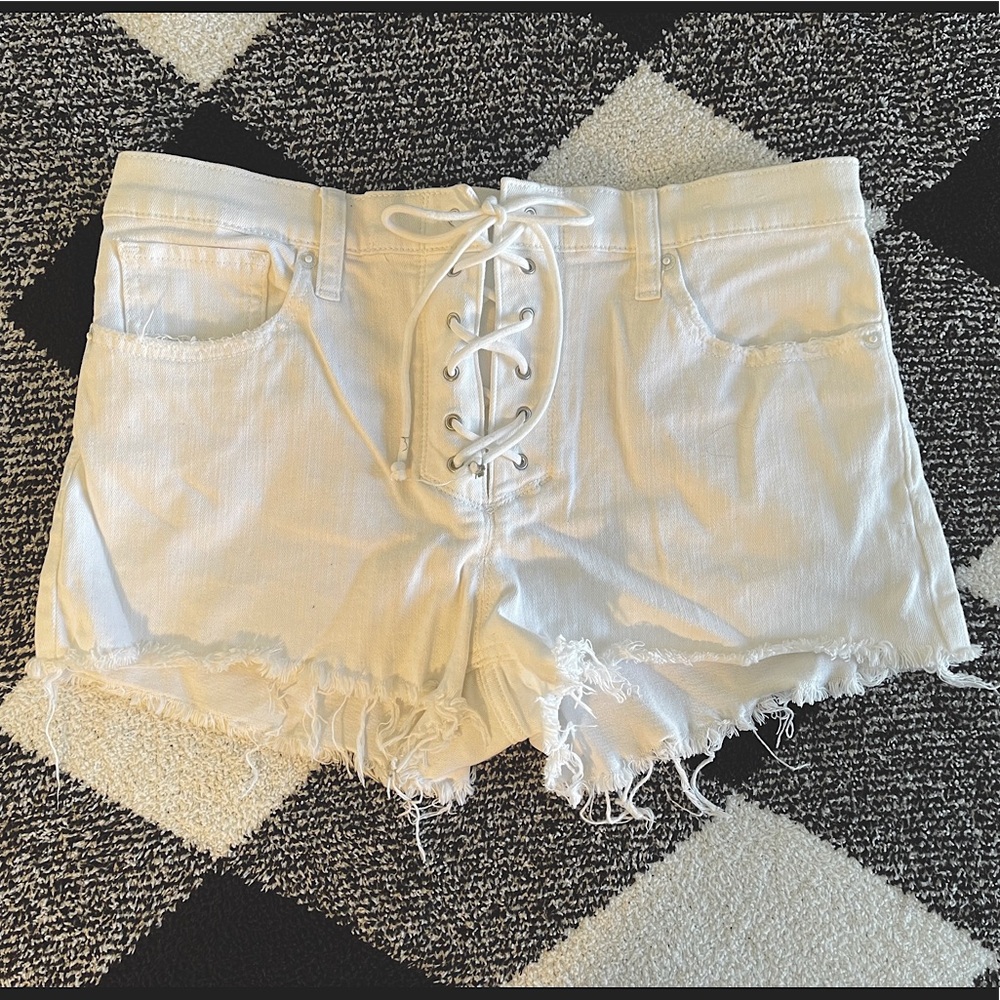 EXPRESS WHITE LACE UP MIDRISE VINTAGE FIT DENIM SHORTS